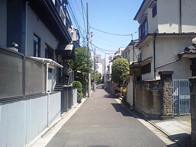 東上野の街並み
