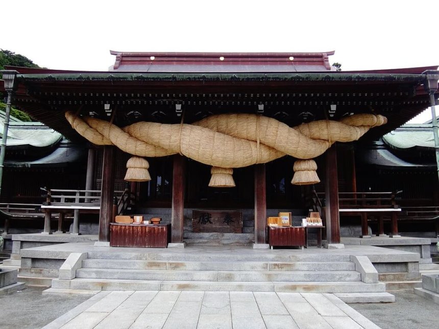 宮地嶽神社の拝殿