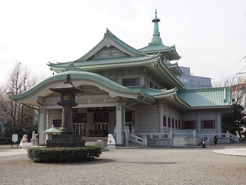 東京都慰霊堂の全景