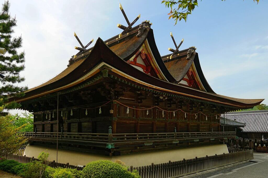 吉備津神社の本殿拝殿